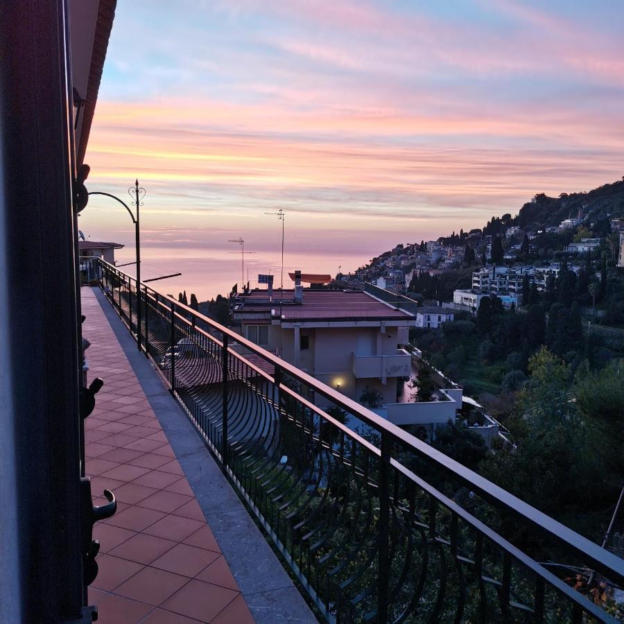La Perla Daire Taormina Dış mekan fotoğraf